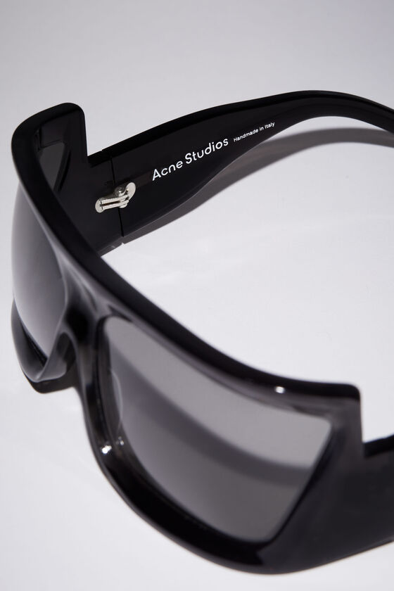 (image for) Impressive Frame sunglasses